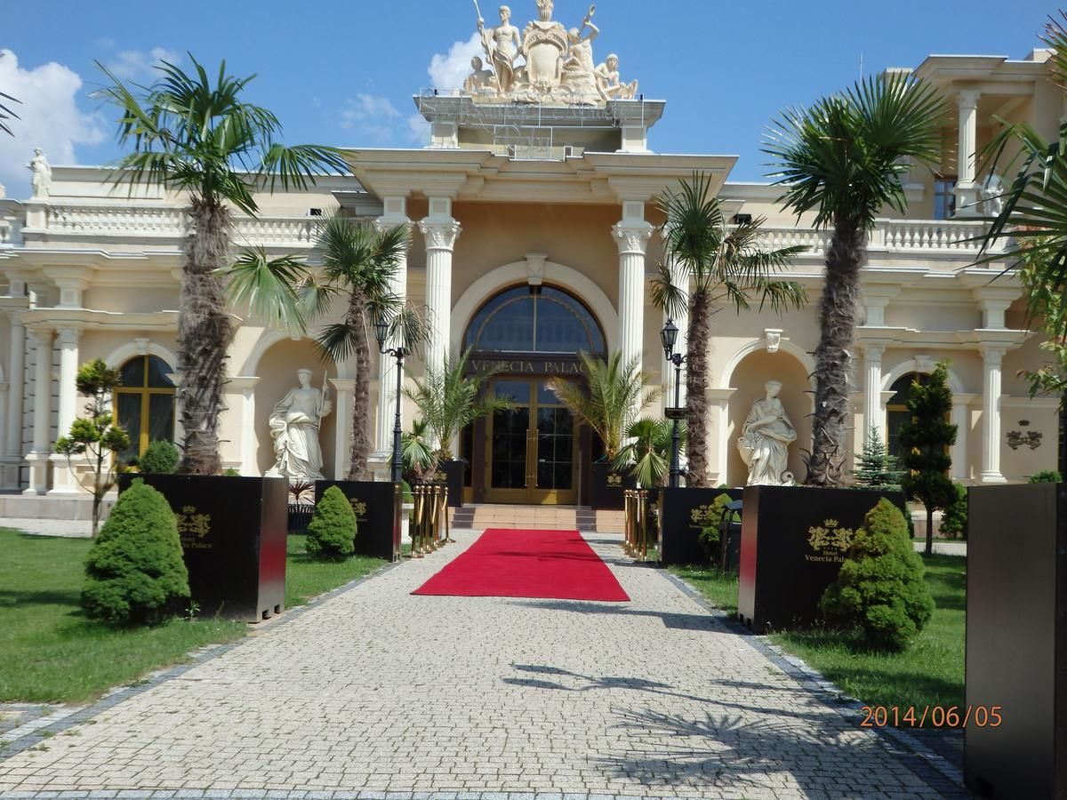 Отель Hotel Venecia Palace Михаловице-17
