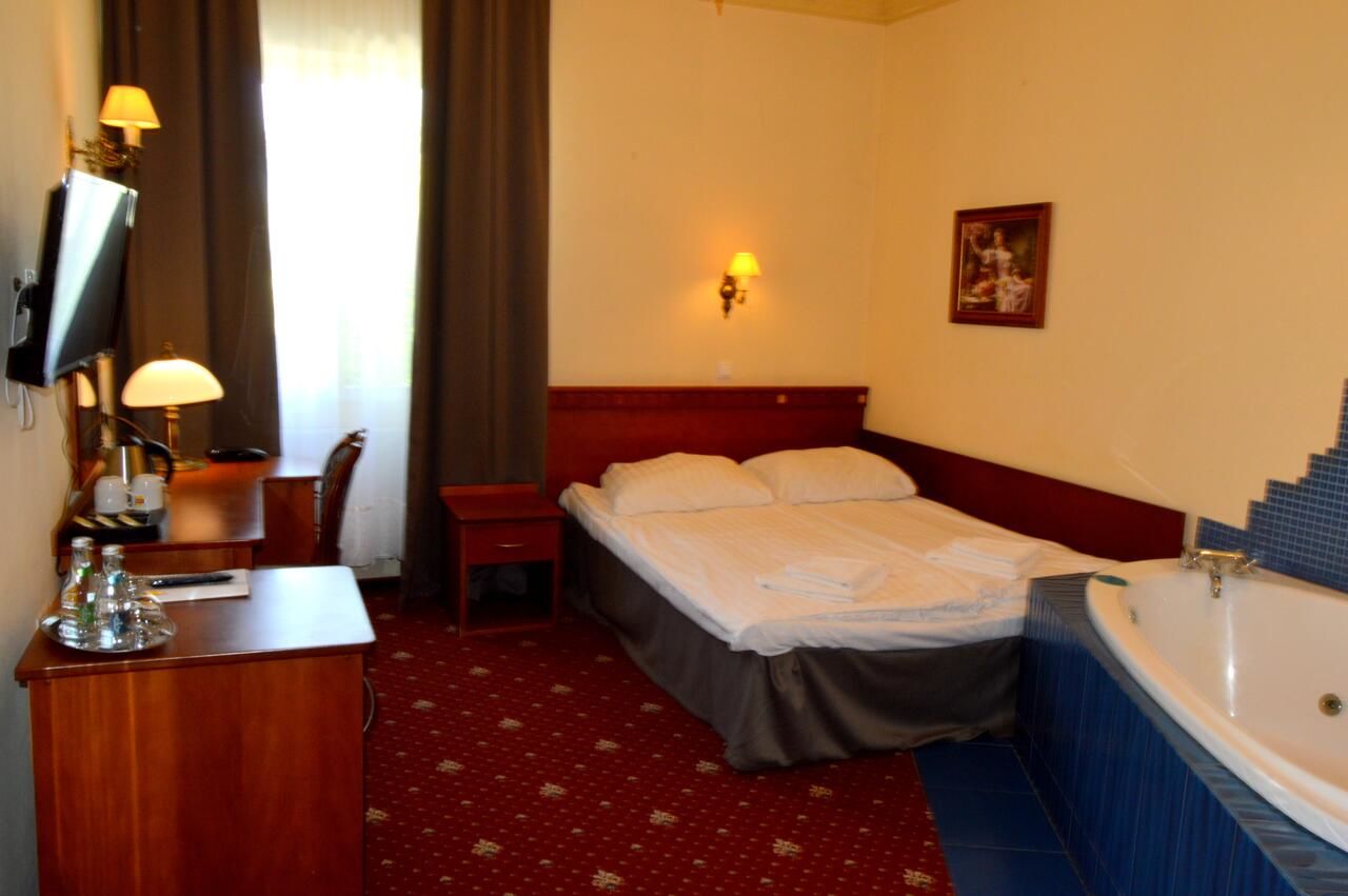 Отель Hotel Venecia Palace Михаловице